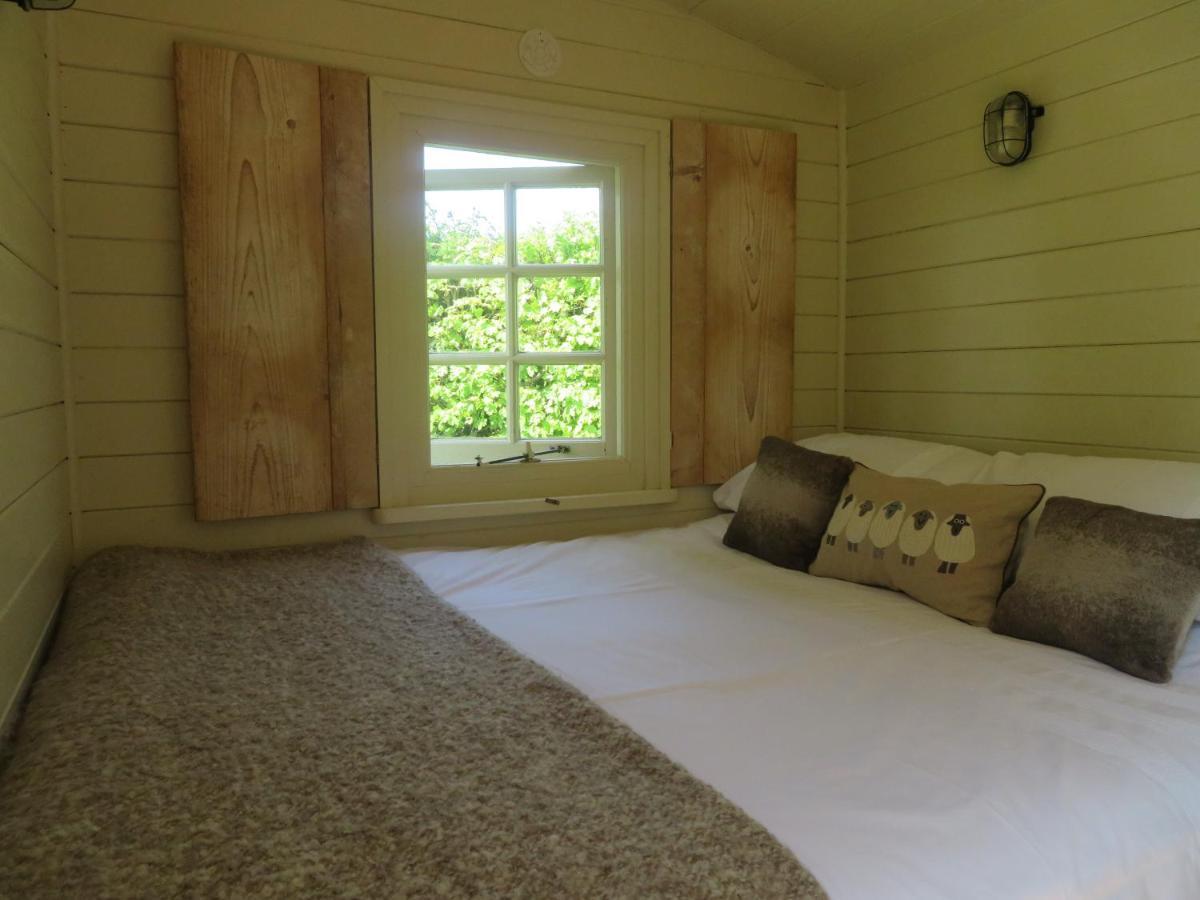 Wilderness B&B 3 Self Contained Rooms Nr Sissinghurst Headcorn Bagian luar foto