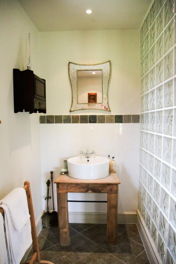 Wilderness B&B 3 Self Contained Rooms Nr Sissinghurst Headcorn Bagian luar foto